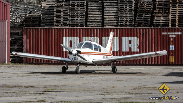 Piper PA-28-140