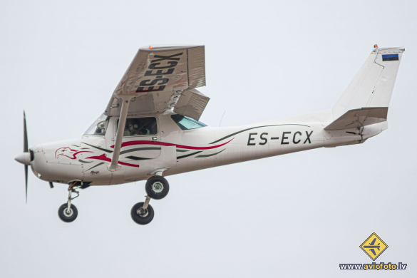 Cessna 152