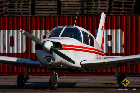 Piper PA-28-140