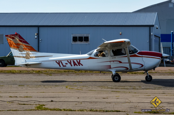 Cessna 172R