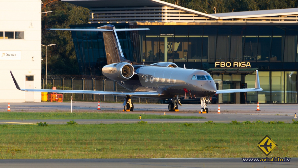 Gulfstream Aerospace G-IV-X Gulfstream G450