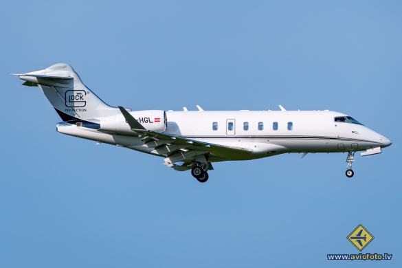 Bombardier Challenger 3500 (BD-100-1A10)