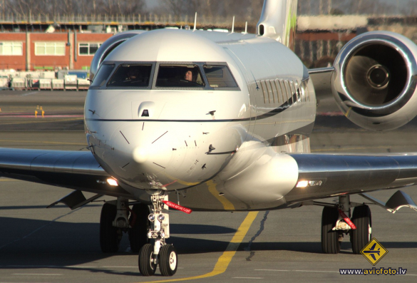 Bombardier Global 5000 (BD-700-1A11)