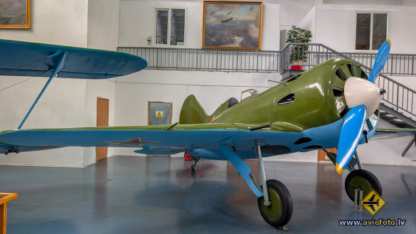 Polikarpov I-16