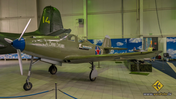 Bell P-39D Airacobra