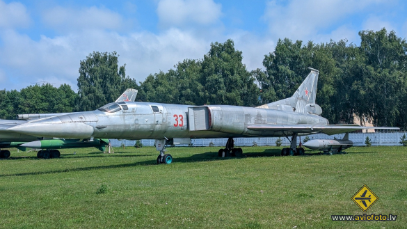 Tupolev Tu-22M