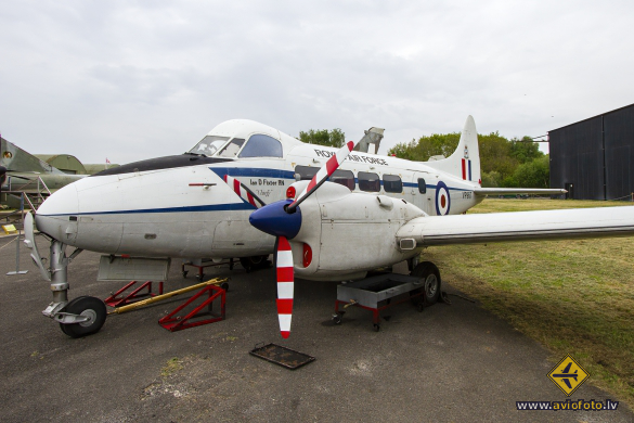 De Havilland DH-104 Devon C2